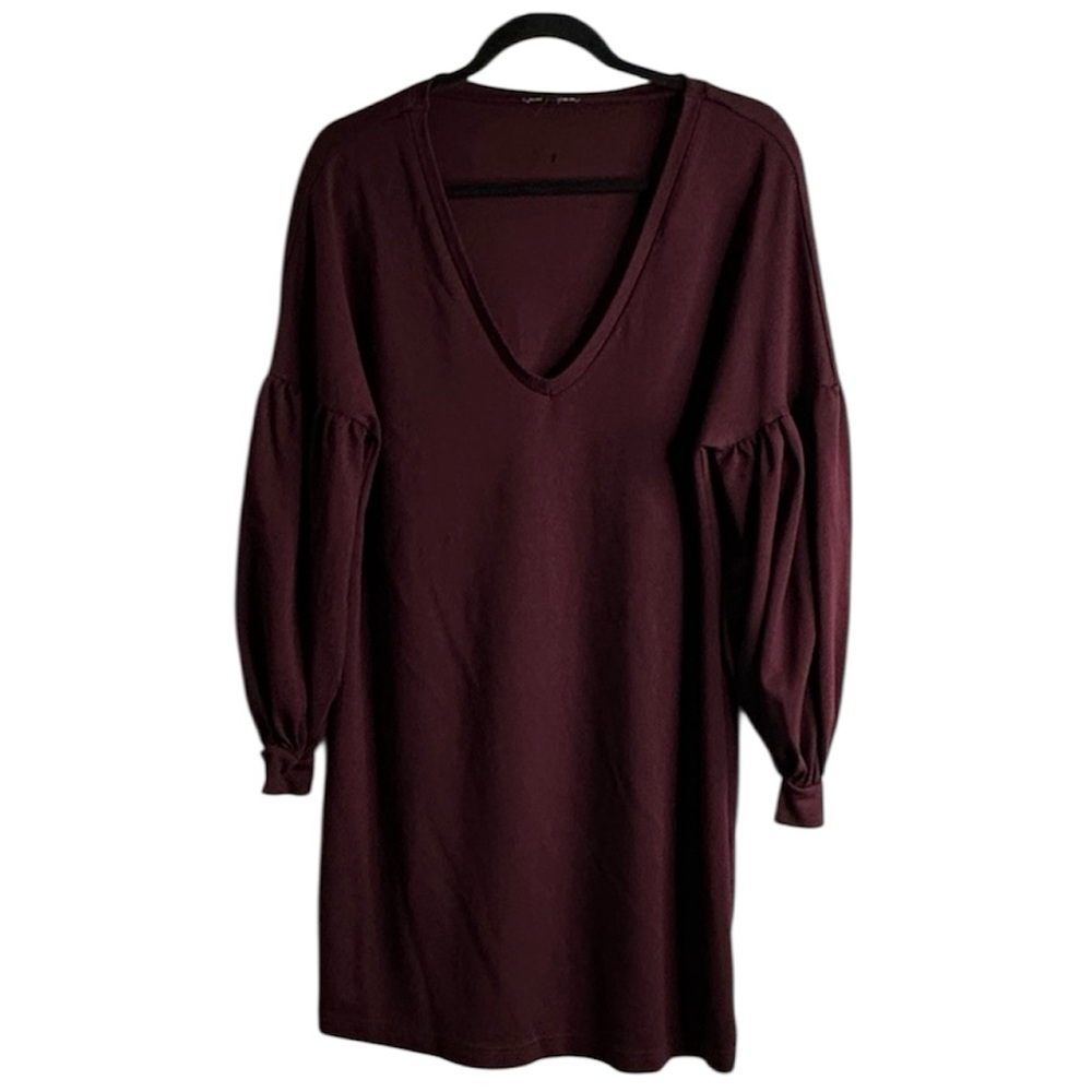 Express Elegant Burgundy V-Neck Dress size M stretchy soft